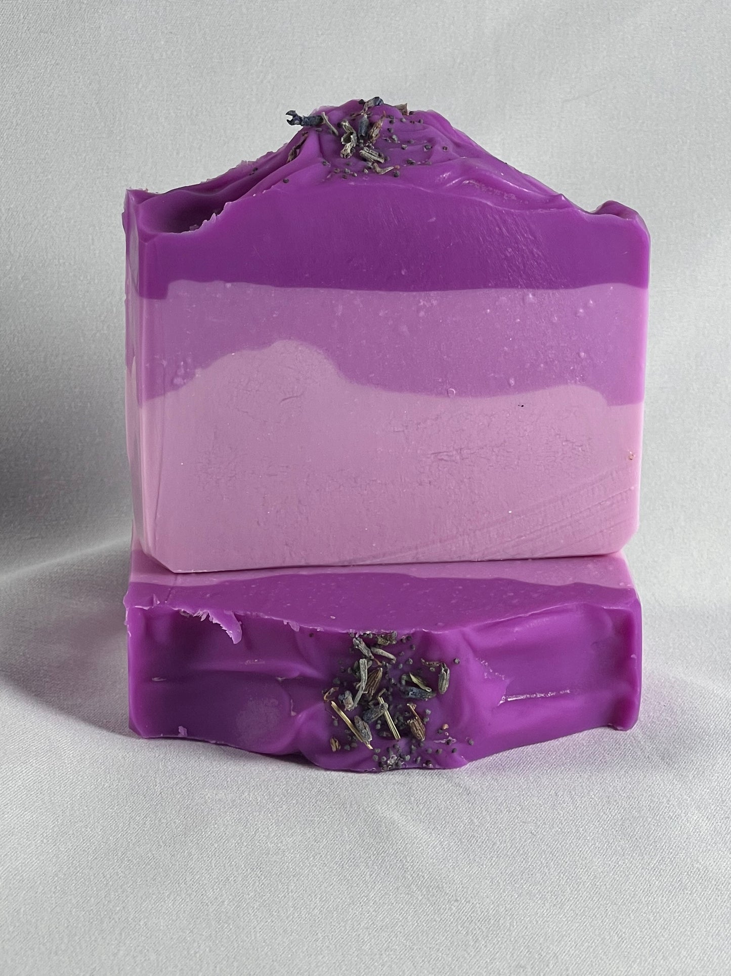 Luxurious Lavender - GRASS-FED TALLOW ARTISAN BAR - subtlety scented