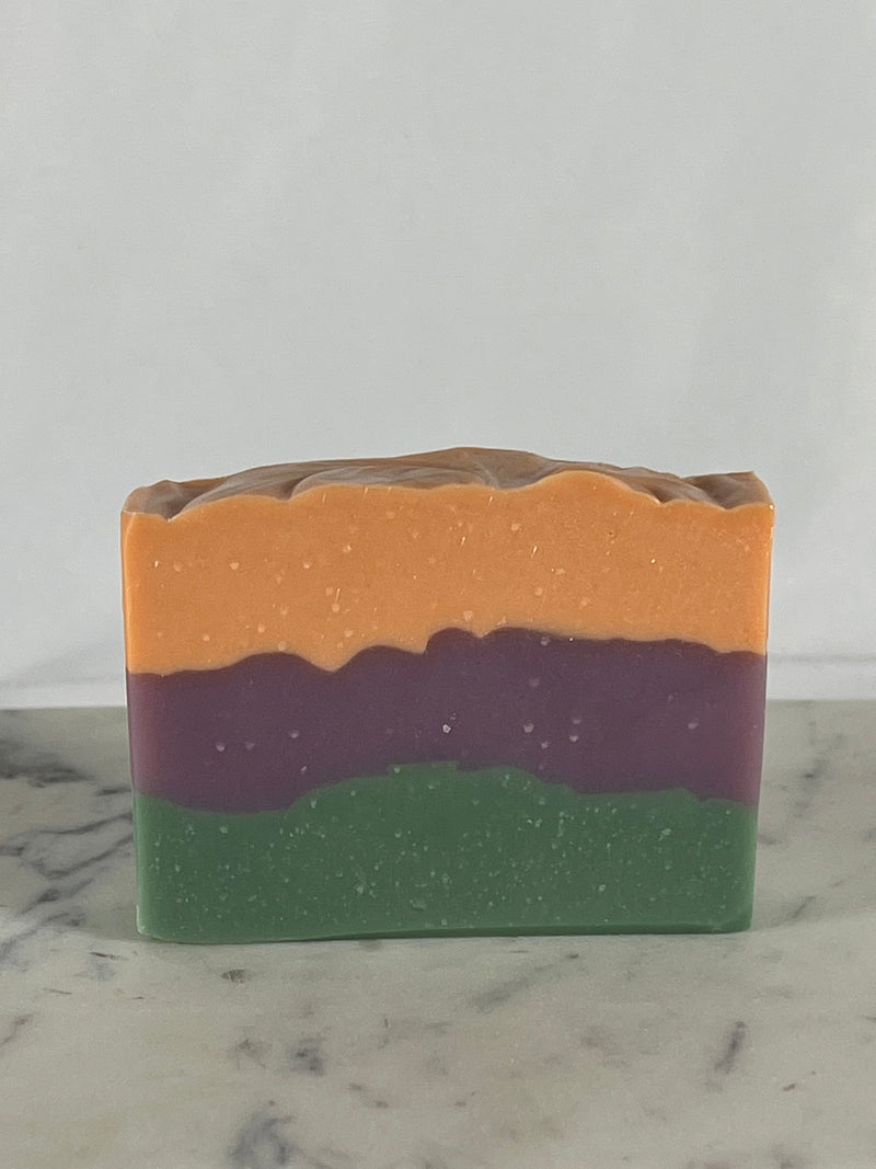 NOURISHING PLANT-BASED BAR + COCONUT MILK - Soft Lavender, Sage & Basil Leaves